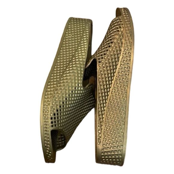 Jeffrey Campbell Havana Last Slides Sandals Gold Jelly Rubber Lattice Slip-On 9 - Picture 4 of 6